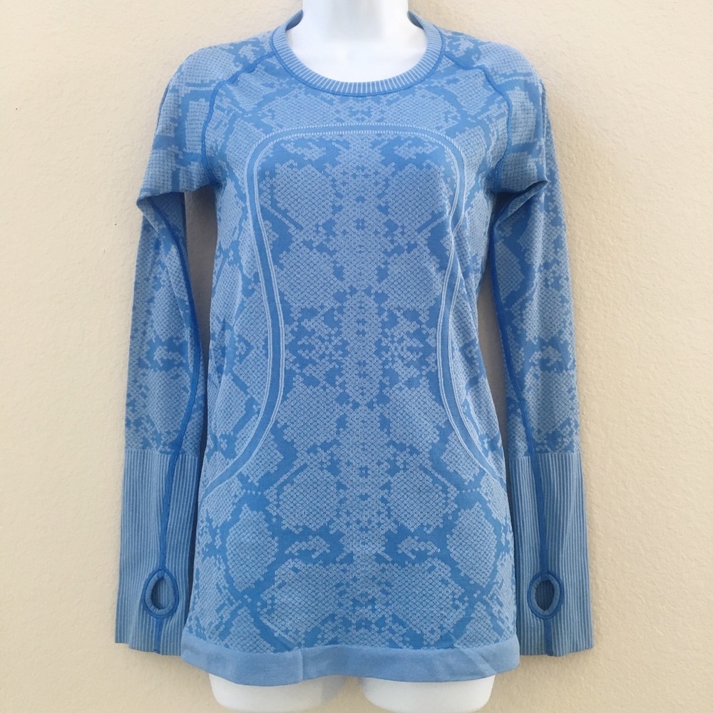 Lululemon Athletica Long Sleeve Top